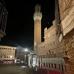 Blossoms Of Siena, Adults Only 4* سيينا