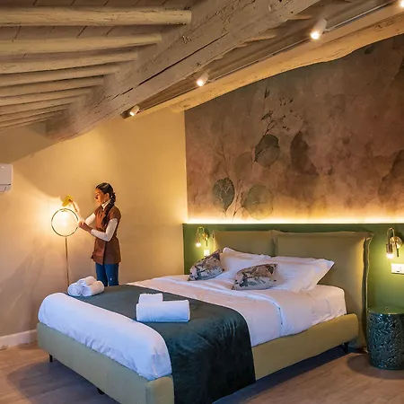 Blossoms Of Siena, Adults Only