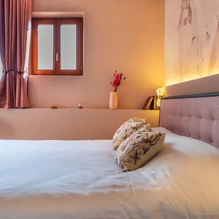 Gæstehus Blossoms Of Siena, Adults Only 4*