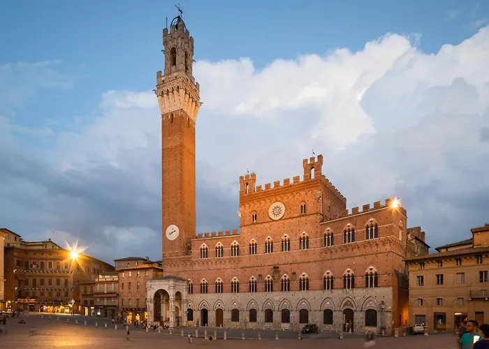 Blossoms Of Siena, Adults Only בית הארחה 4*