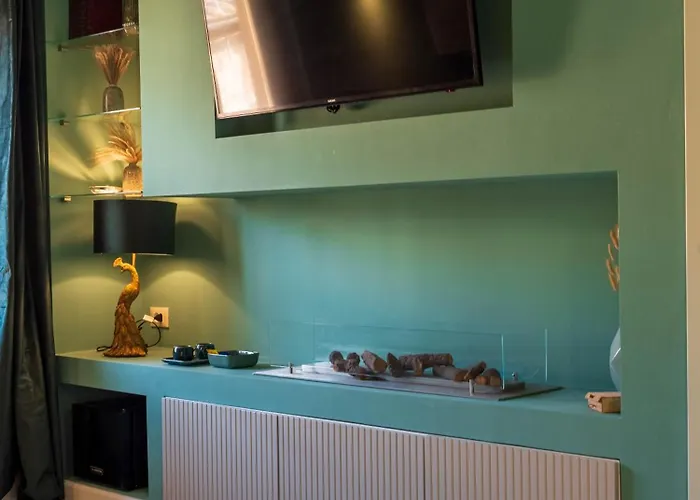 Blossoms Of Siena, Adults Only בית הארחה