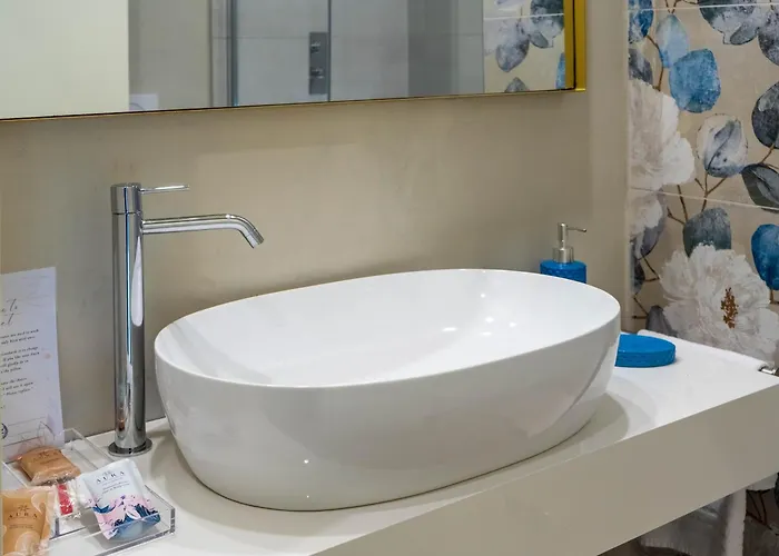 Konukevi Blossoms Of Siena, Adults Only Siena