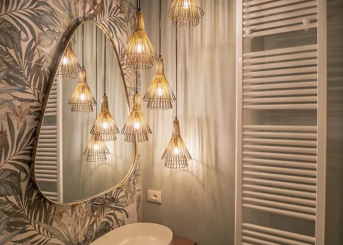 Blossoms Of Siena, Adults Only 4*