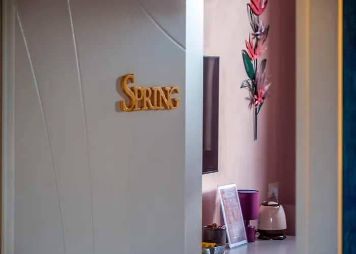 Konukevi Blossoms Of Siena, Adults Only Siena