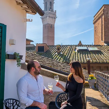 Blossoms Of Siena, Adults Only Guest house Siena