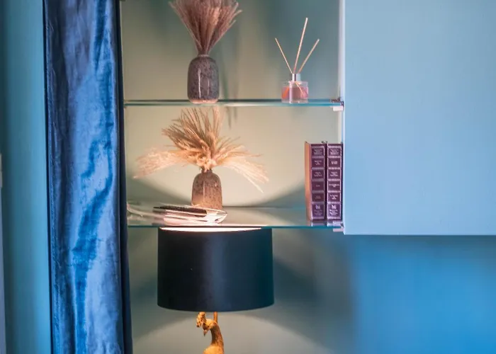 Blossoms Of Siena, Adults Only 4*